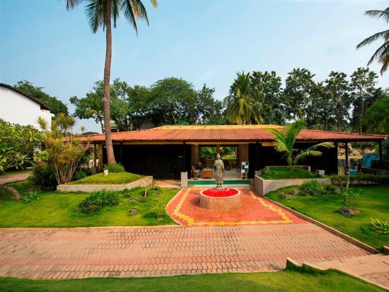 The Windflower Resort & Spa, Mysore Exterior foto